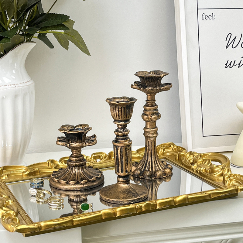 Vintage Bronze Candlestick Fig – обзор и цена Home & Hotel Textiles Private Limited
