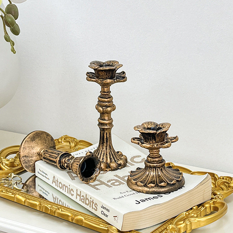 Vintage Bronze Candlestick Fig – обзор и цена Home & Hotel Textiles Private Limited